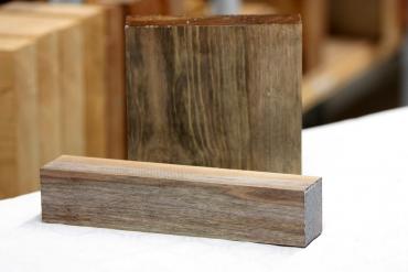 Drechselholz Nussbaum 80 mm stark 150x150 mm