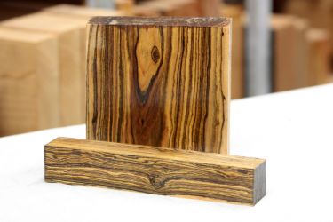 Kantel Bocote, 40x40 mm, 305 mm lang